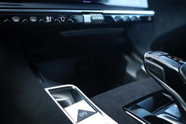 DS AUTOMOBILES DS 7 Crossback DS7 BlueHDi 130 aut. Performance Line