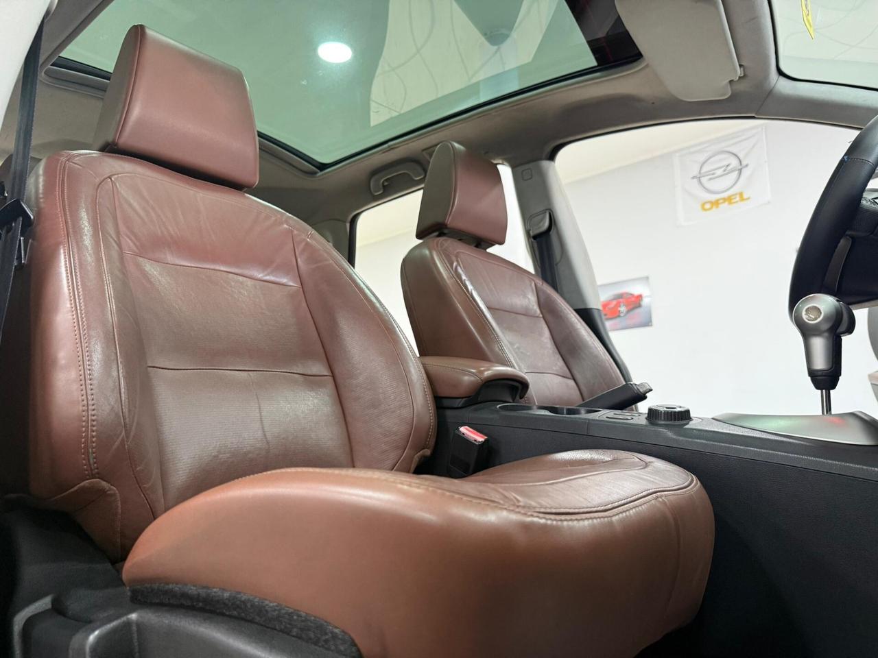 Nissan Qashqai 2.0 4x4 auto 7 posti tetto