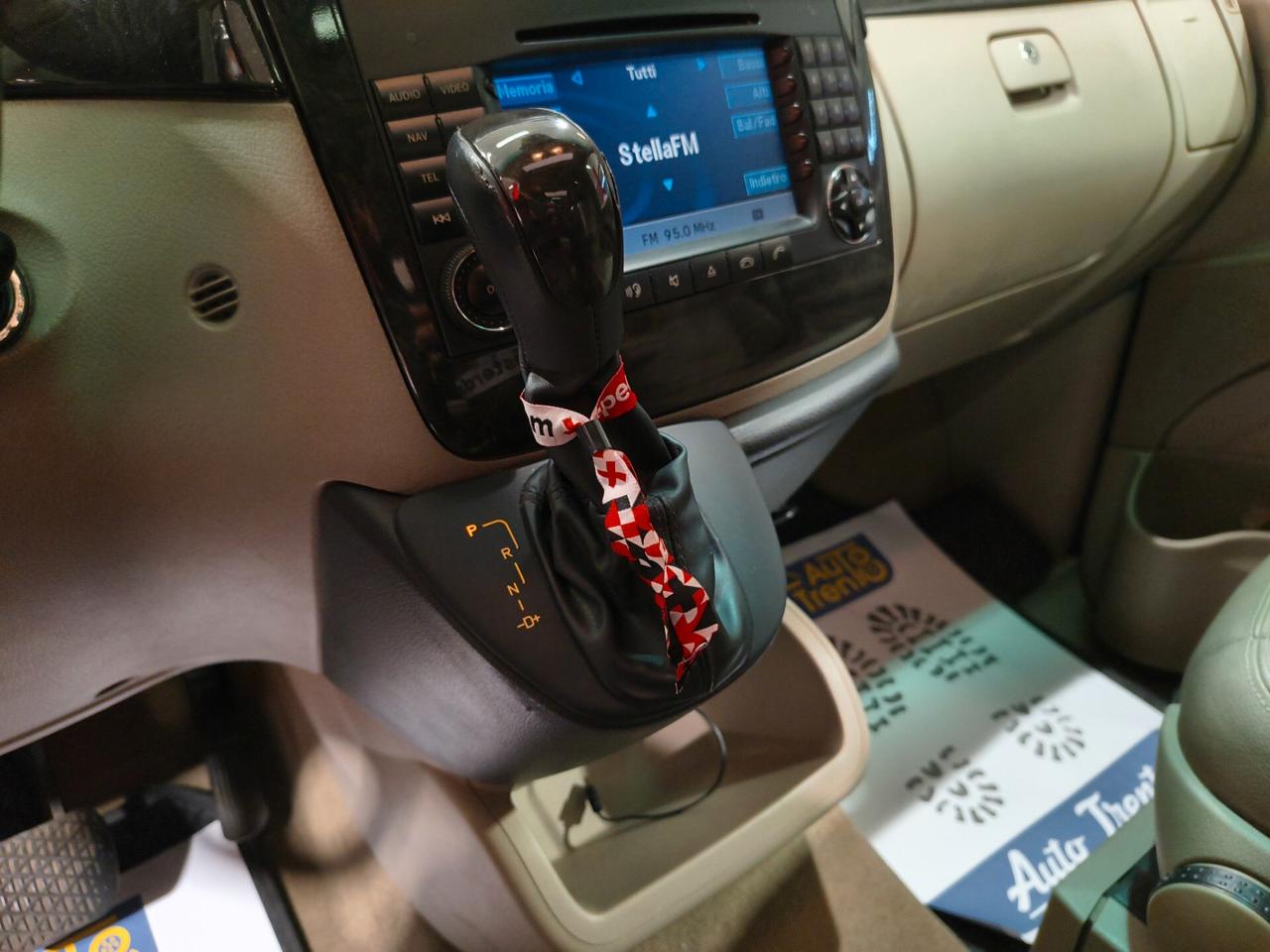 Mercedes-benz Viano 3.0 CDI komby long bi color