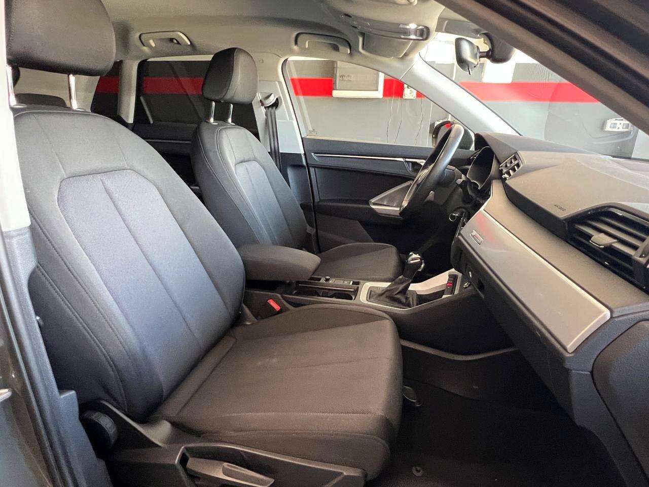 Audi Q3 35 TDI S tronic Business Advanced