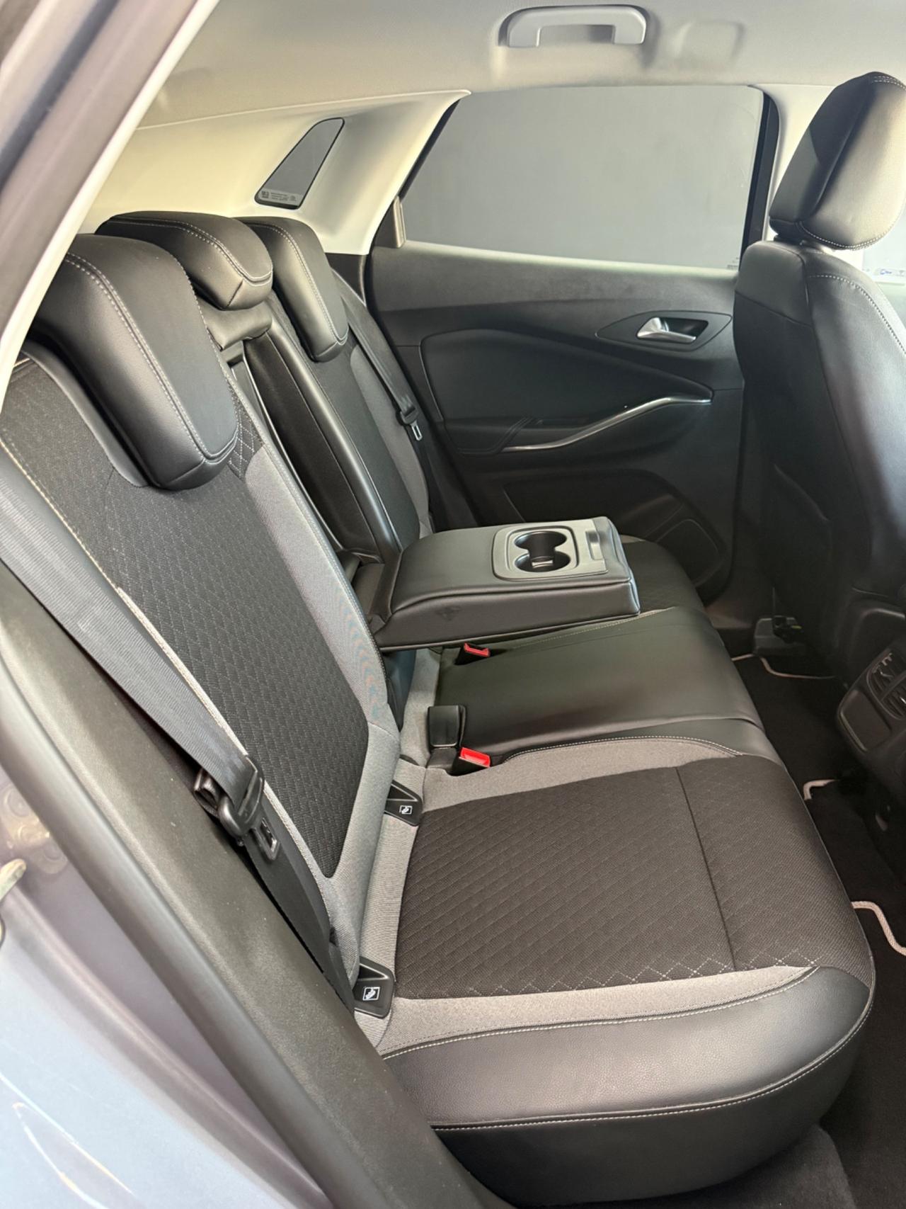 Opel Grandland X 1.6 Diesel 120 cv LAUNCH EDITION
