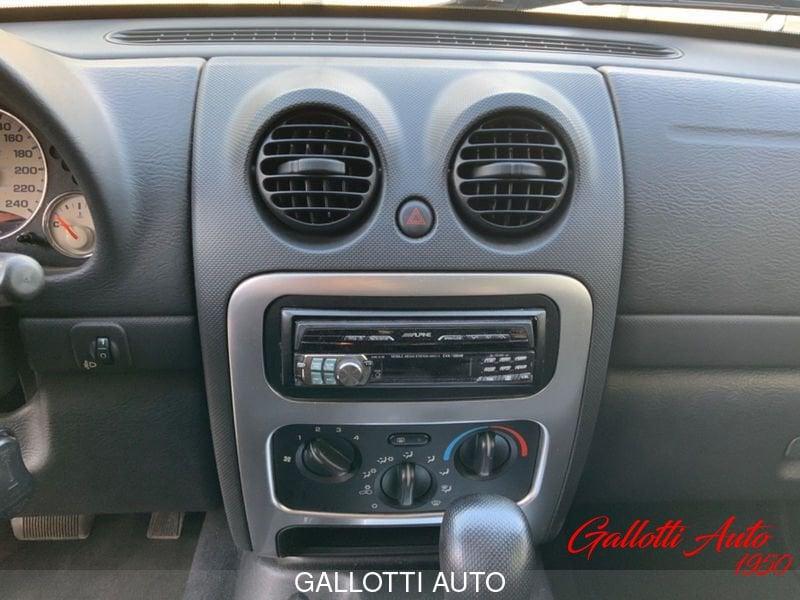 Jeep Cherokee Cherokee 2.8 CRD