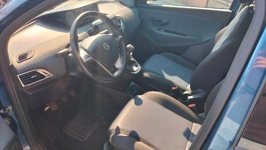 Lancia Ypsilon 1.0 70cv 5 p. Hybrid Gold PARI AL NUOVO!!!