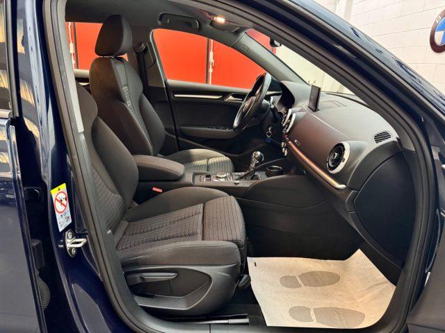 AUDI A3 SPORTBACK 30 TFSI S TRONIC