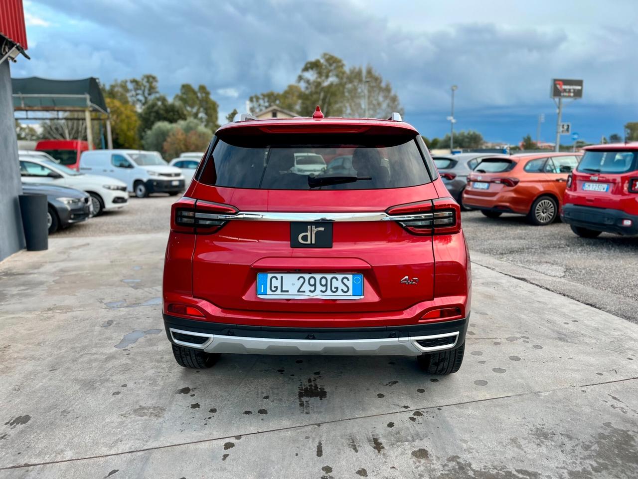 DR 4.0 1.5 GPL – 2022 – 30.000 km – Interni in pelle – Tetto apribile – Bordeaux