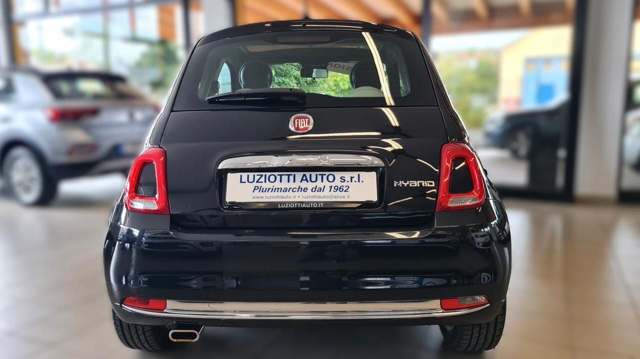 Fiat 500 1.0 HYBRID DOLCEVITA