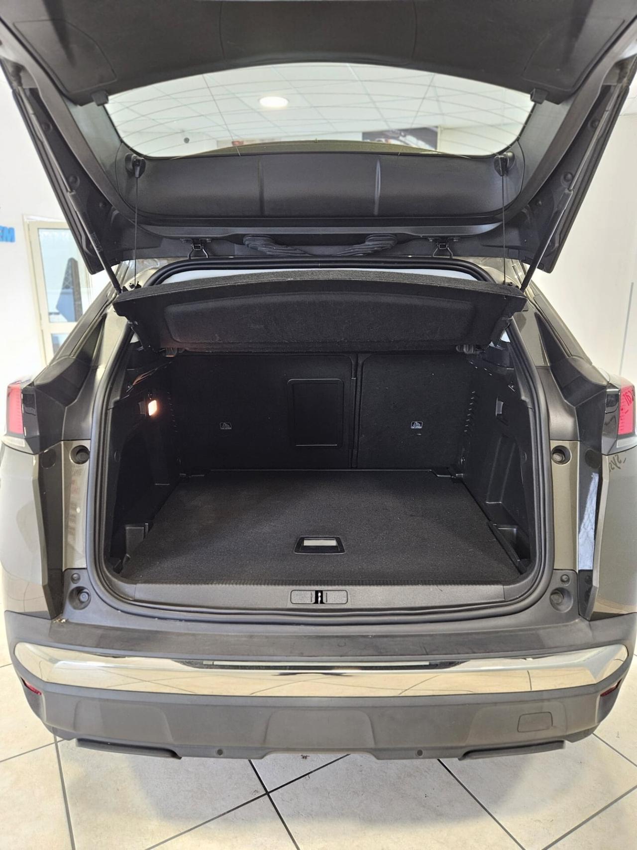 Peugeot 3008 BlueHDi 130 S&S EAT8 Business