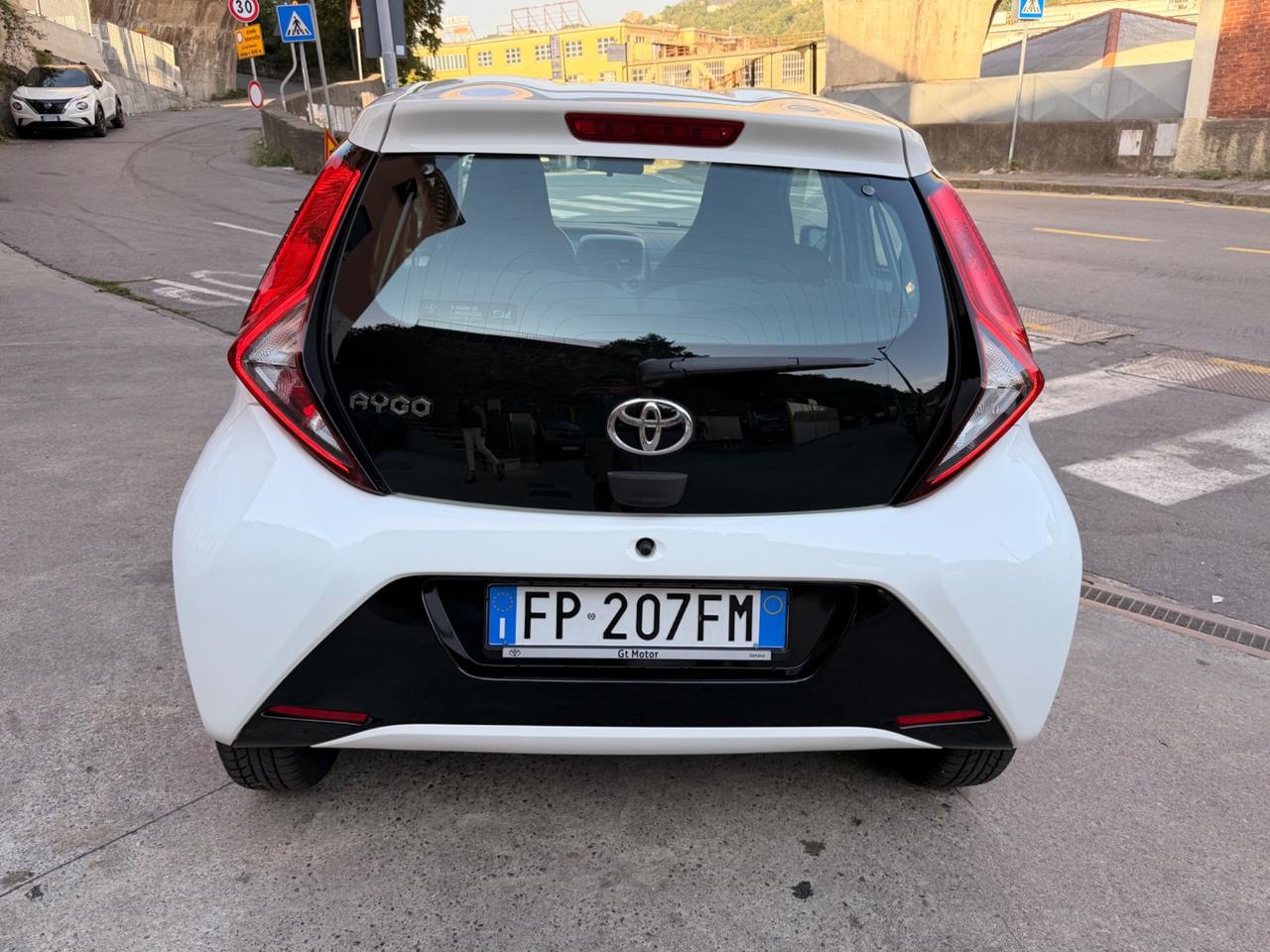 TOYOTA AYGO 1.0 NEOPATENTATI KM 23 MILA !!!!!