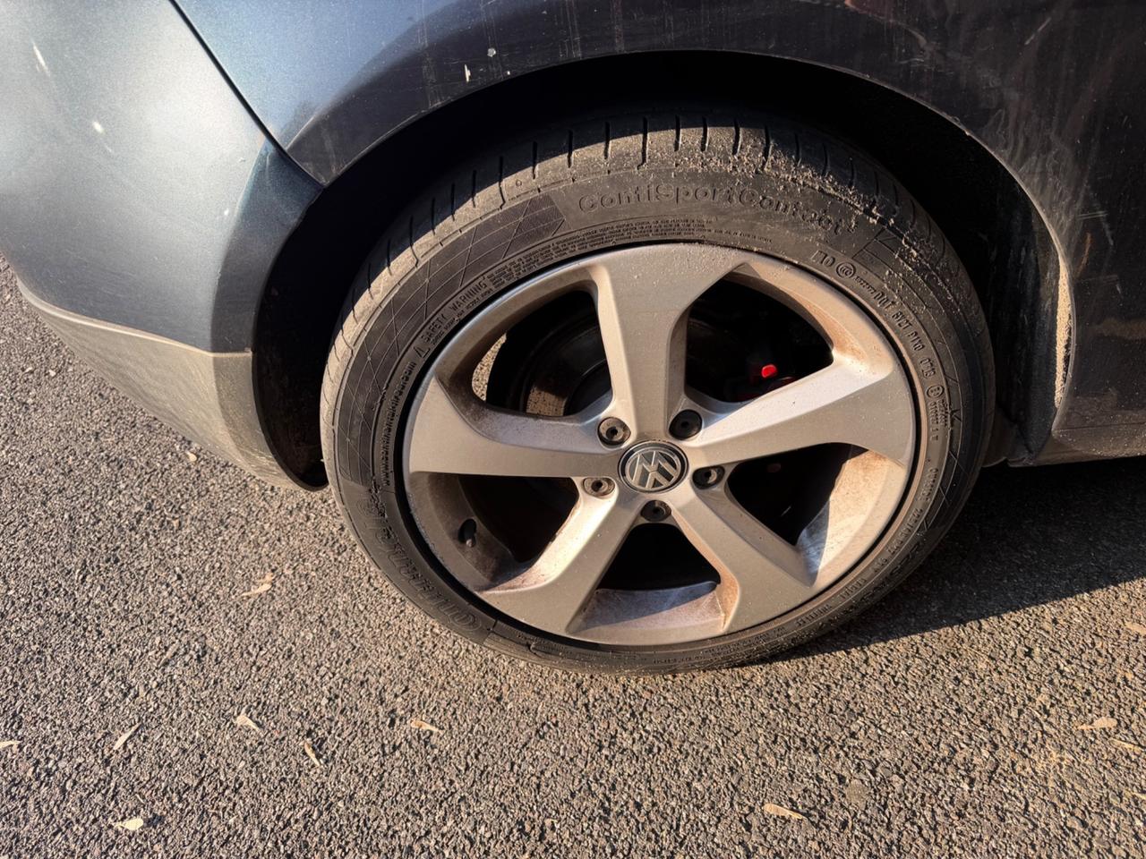 Volkswagen Golf 1.6 16V FSI 3p. Sportline