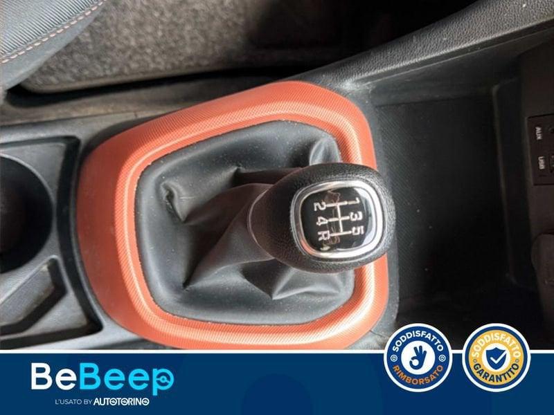 Hyundai i10 1.0 LOGIN