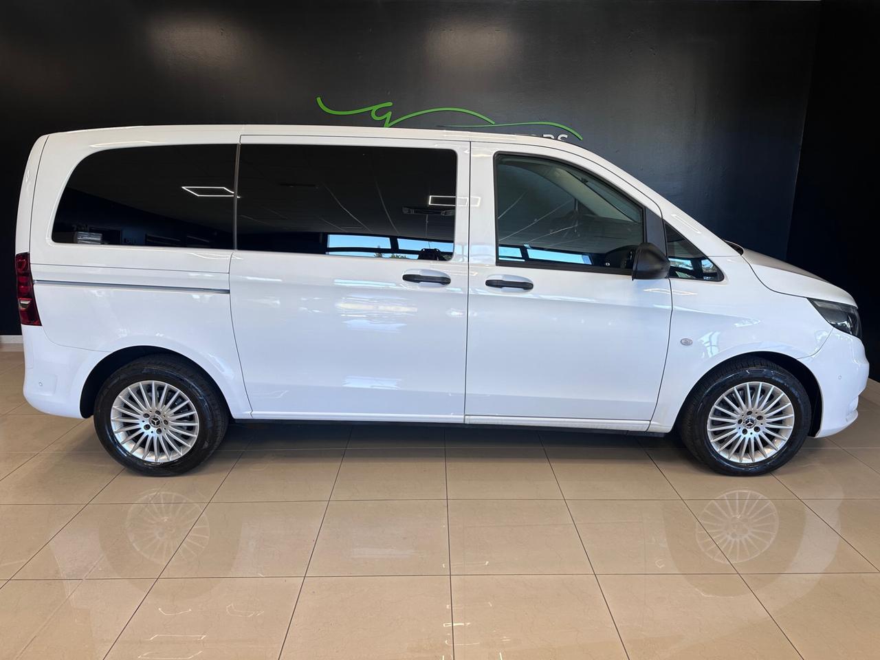 MERCEDES Vito 116 cdi compact tourer select auto my19