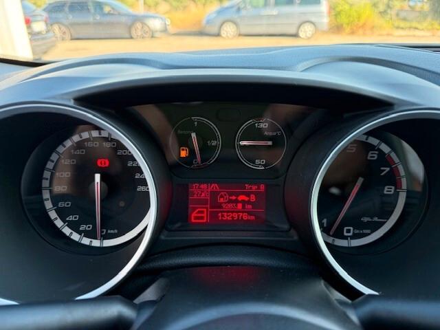 Alfa Romeo Giulietta 1.4 Turbo 120 CV GPL Distinctive 2013