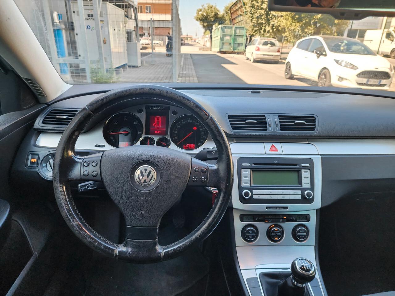 Volkswagen Passat 2.0 TDI DPF Var. Highline