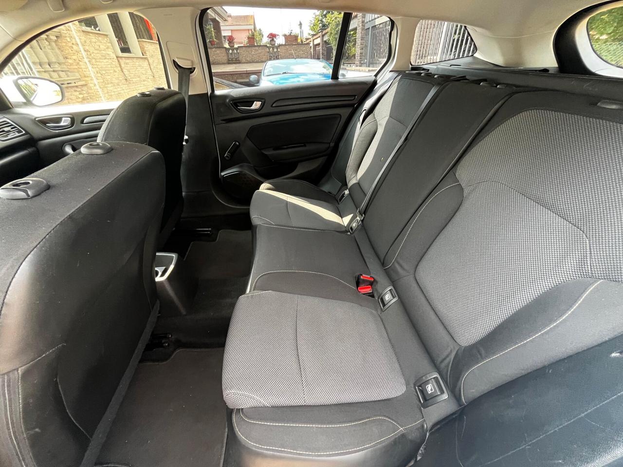 Renault Megane 1.5 DCI SPORTER LIFE