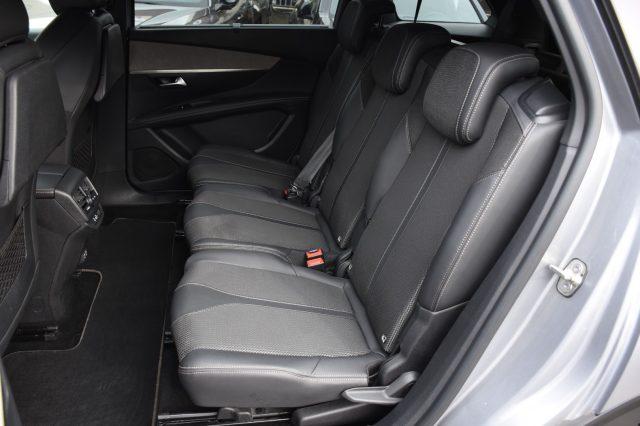 PEUGEOT 5008 BlueHDi 130 S&S EAT8 GT *7 POSTI*