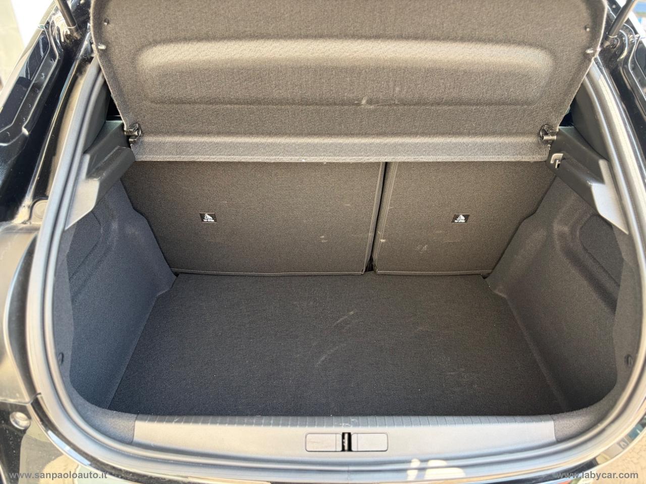 LANCIA Ypsilon Hybrid e-DCT HF Line