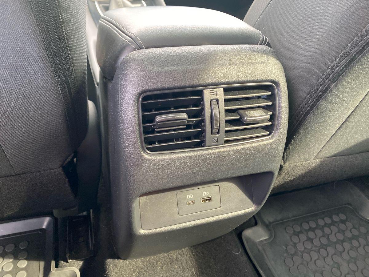 NISSAN QASHQAI N-CONNECTA MHYB 140CV