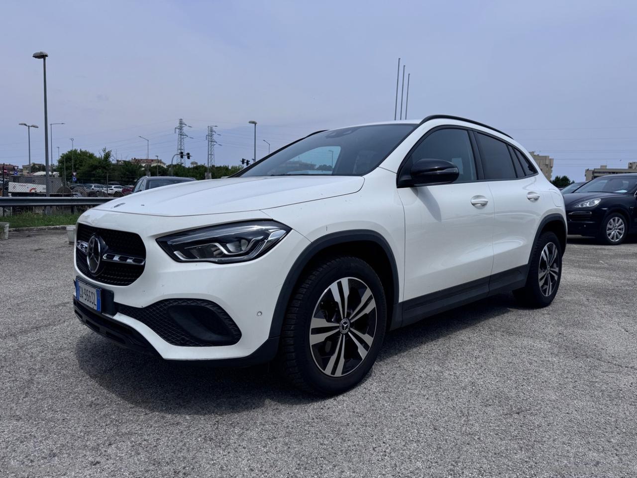 MERCEDES-BENZ GLA 180 d Automatic Sport Plus