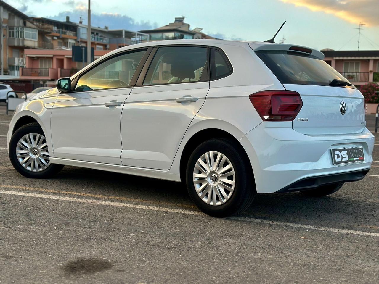 VOLKSWAGEN POLO 1.6TDI 80CV COMFORTLINE 2019