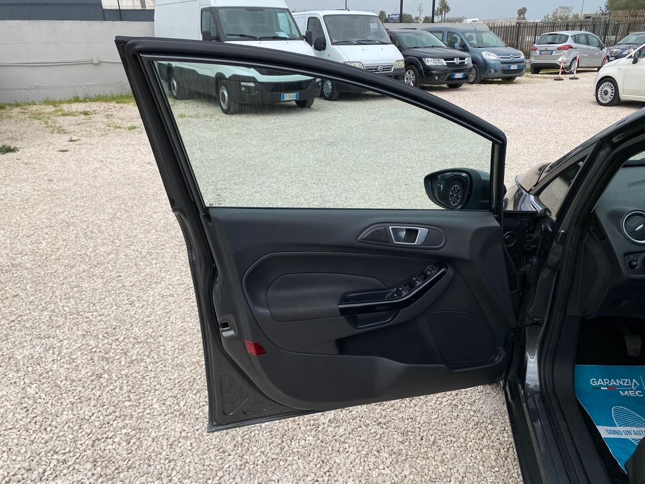 Ford Fiesta 1.5 TDCi 95CV 5 porte Titanium