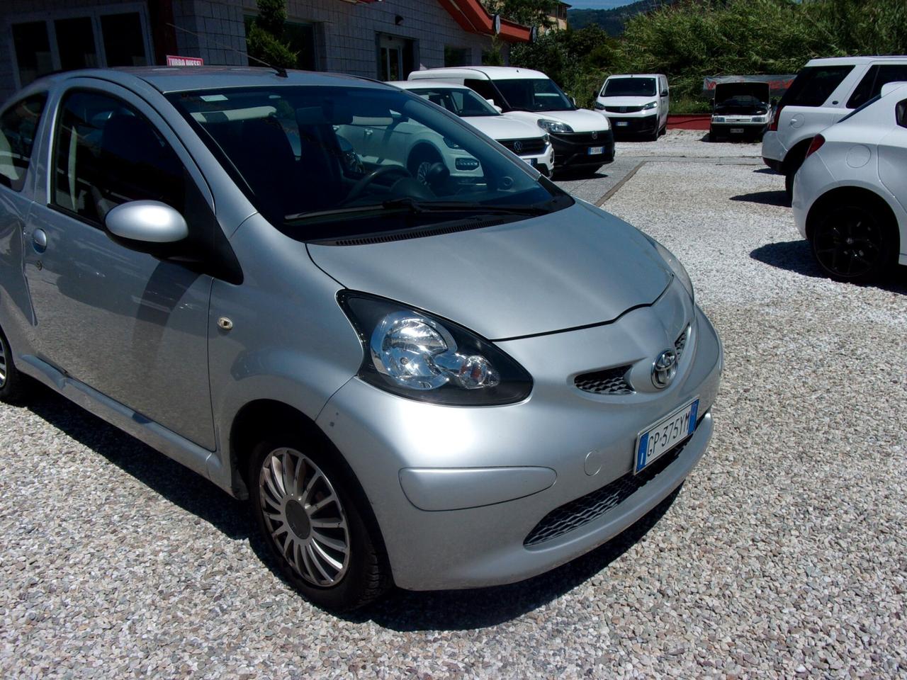 Toyota Aygo 1.0 12V VVT-i 3 porte Sol