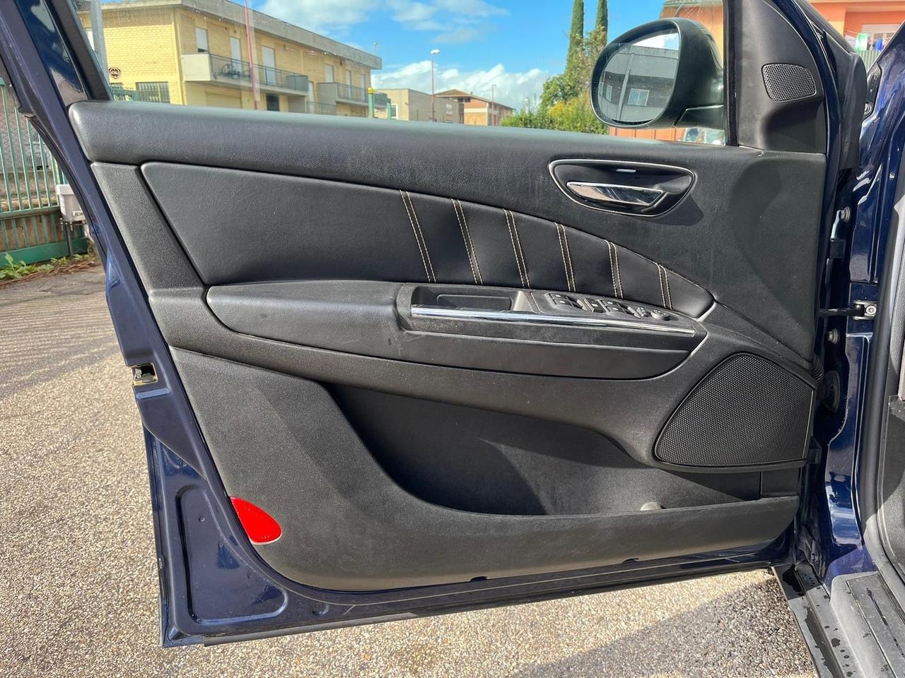 Lancia Delta 1.6 MJT DPF Platino