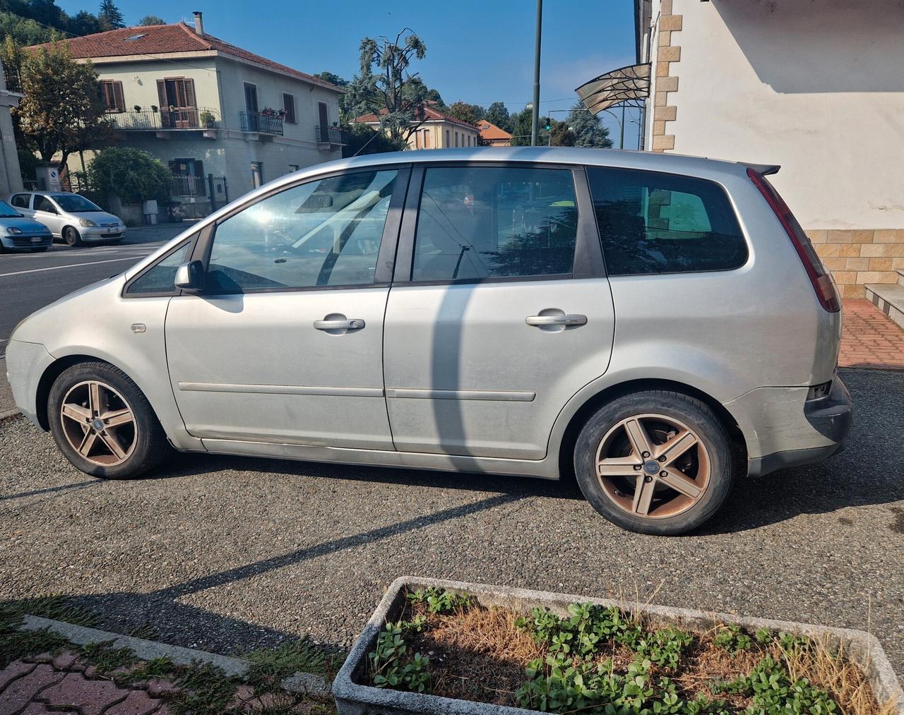 Ford Focus 1.6 90CV Diesel Euro4, Servosterzo, Radio