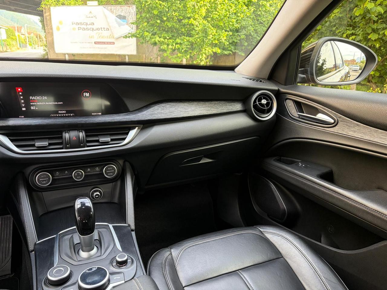 Alfa Romeo Stelvio 2.2 Turbodiesel 160CV AT8 RWD Sport-Tech