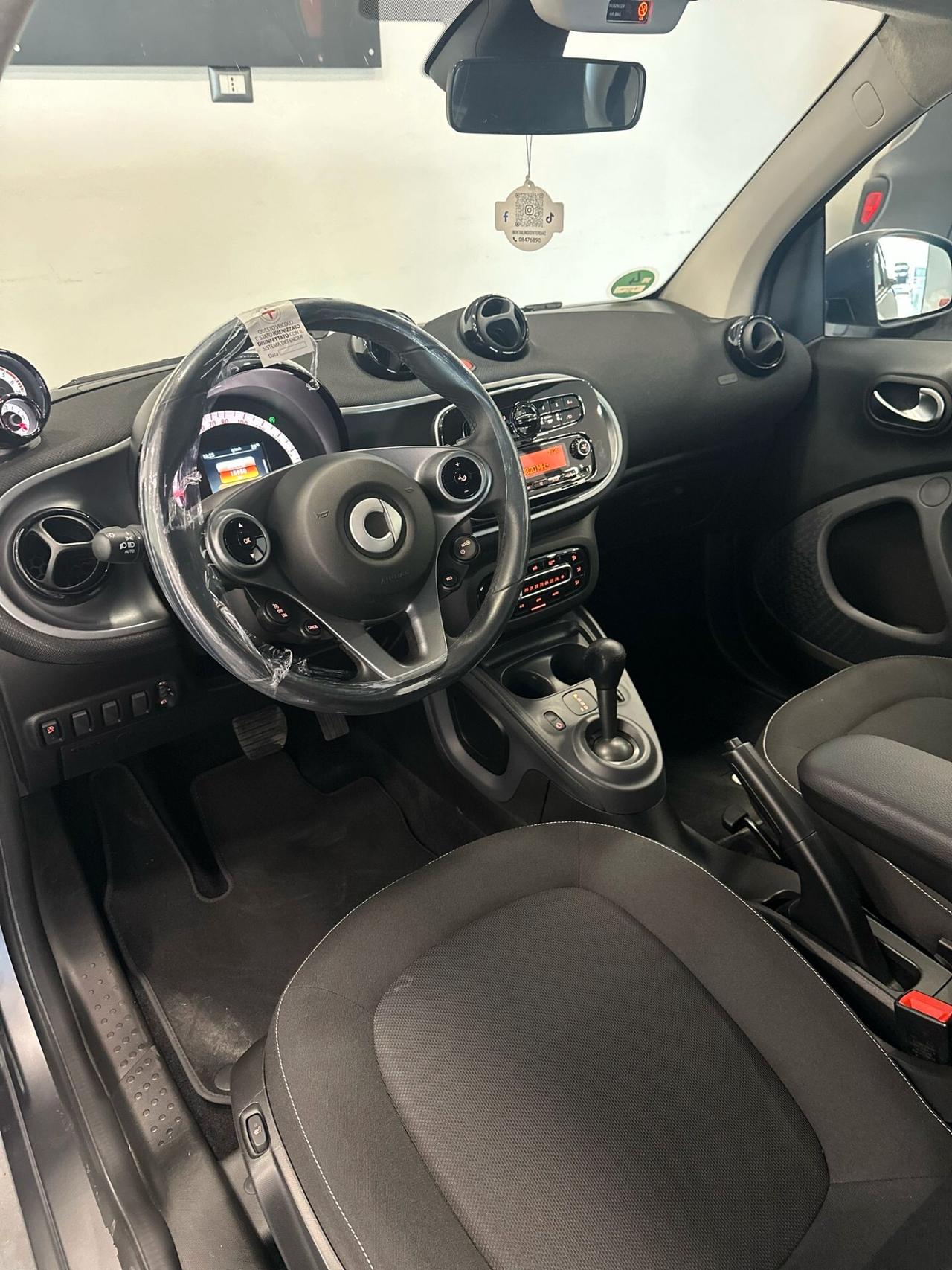 Smart ForTwo 1.0 twinamic Passion 15.000 KM