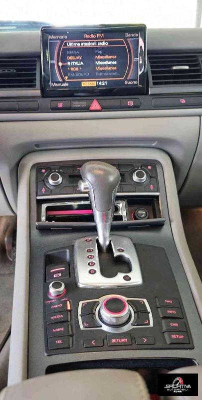 Audi A8 CERCHI DA 20 TETTO NAVI PELLE FULL!