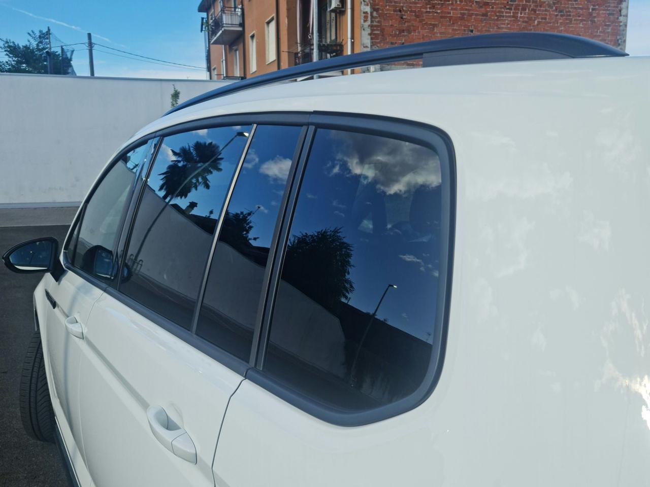 Volkswagen Touran 2000 TDI BlueMotion Executive #6390