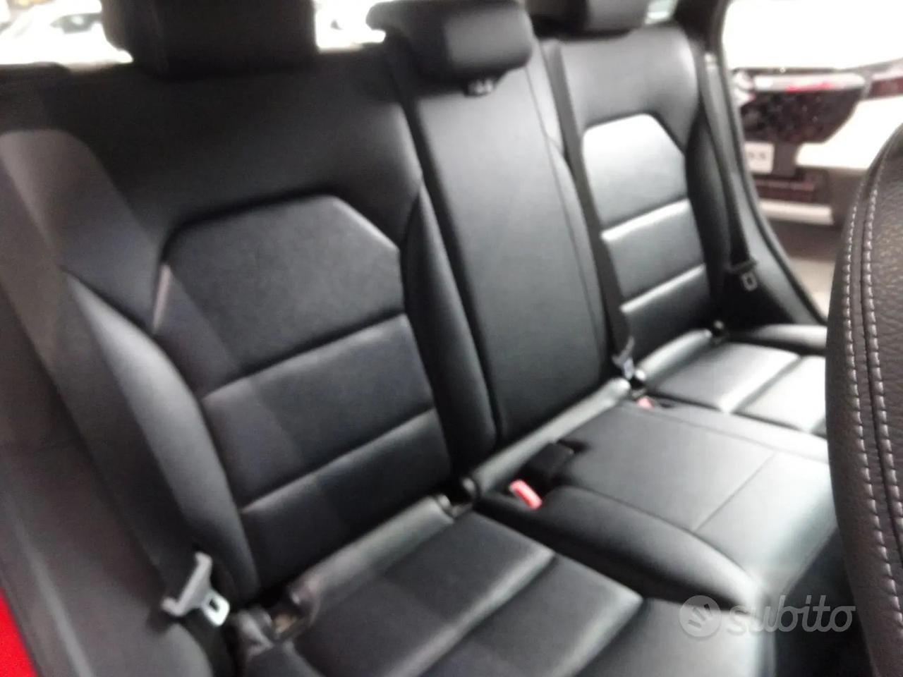 Mercedes B