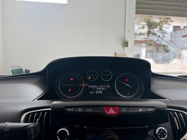 Lancia Ypsilon 1.2 69 CV 5 porte Gold