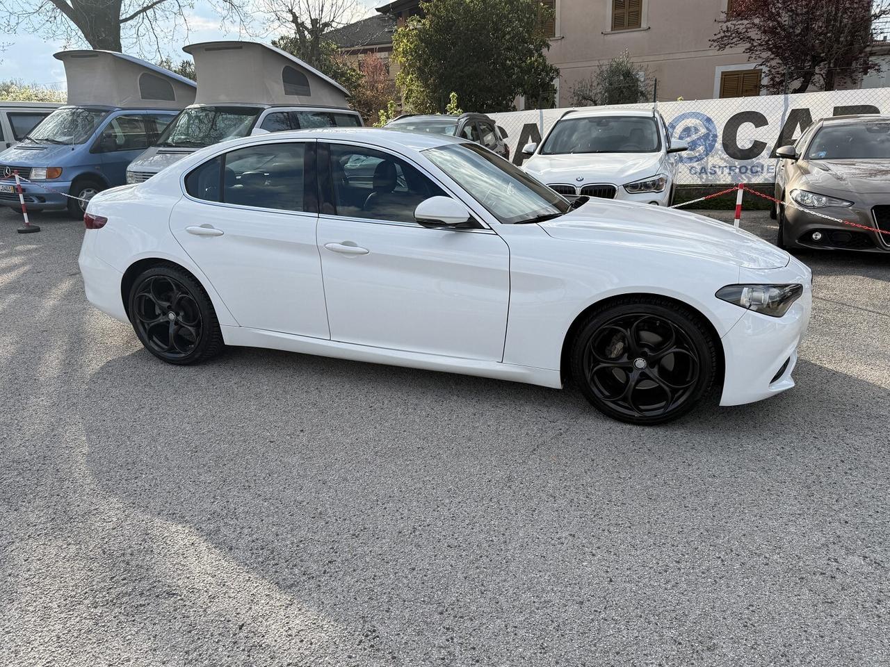 ALFA ROMEO GIULIA 180cv AT8 AWD NAVI LED XENON