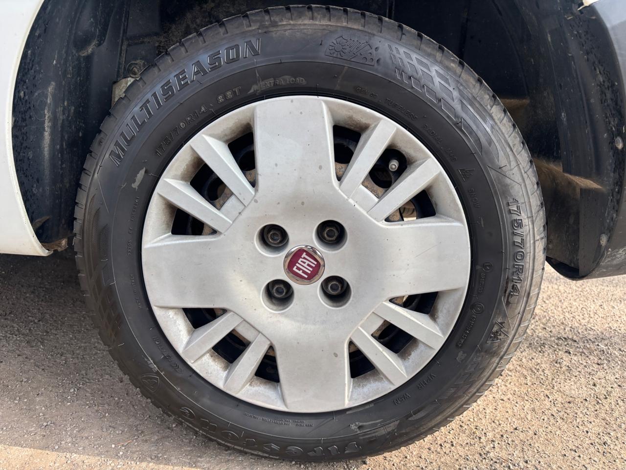 Fiat Fiorino 1.3 MJT 80CV Cargo SX