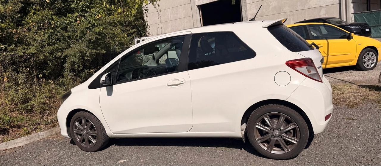 Toyota Yaris 1.3 3 porte Sol