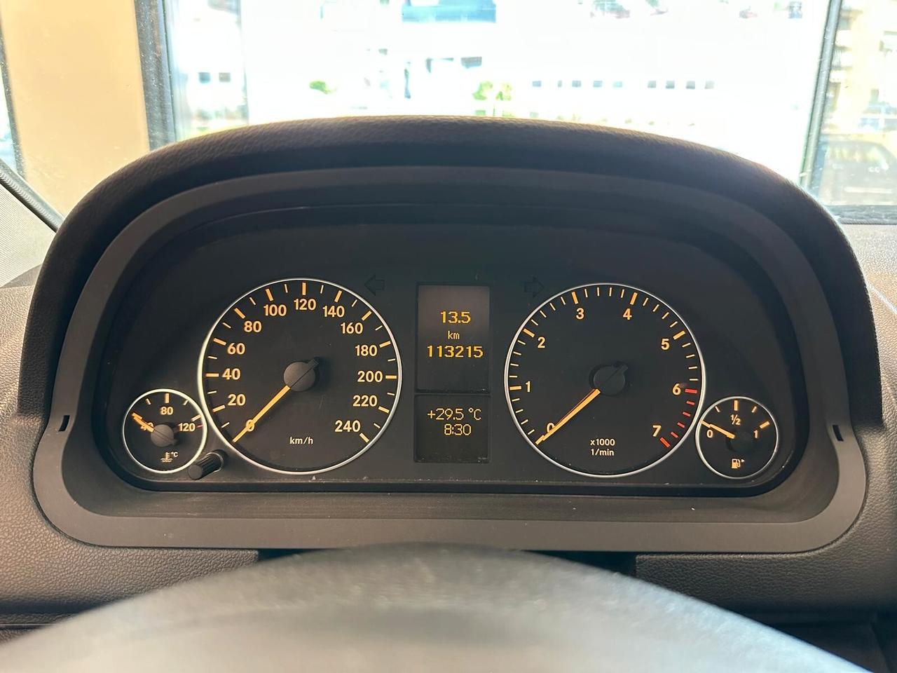 Mercedes-benz A 160 BlueEFFICIENCY Premium