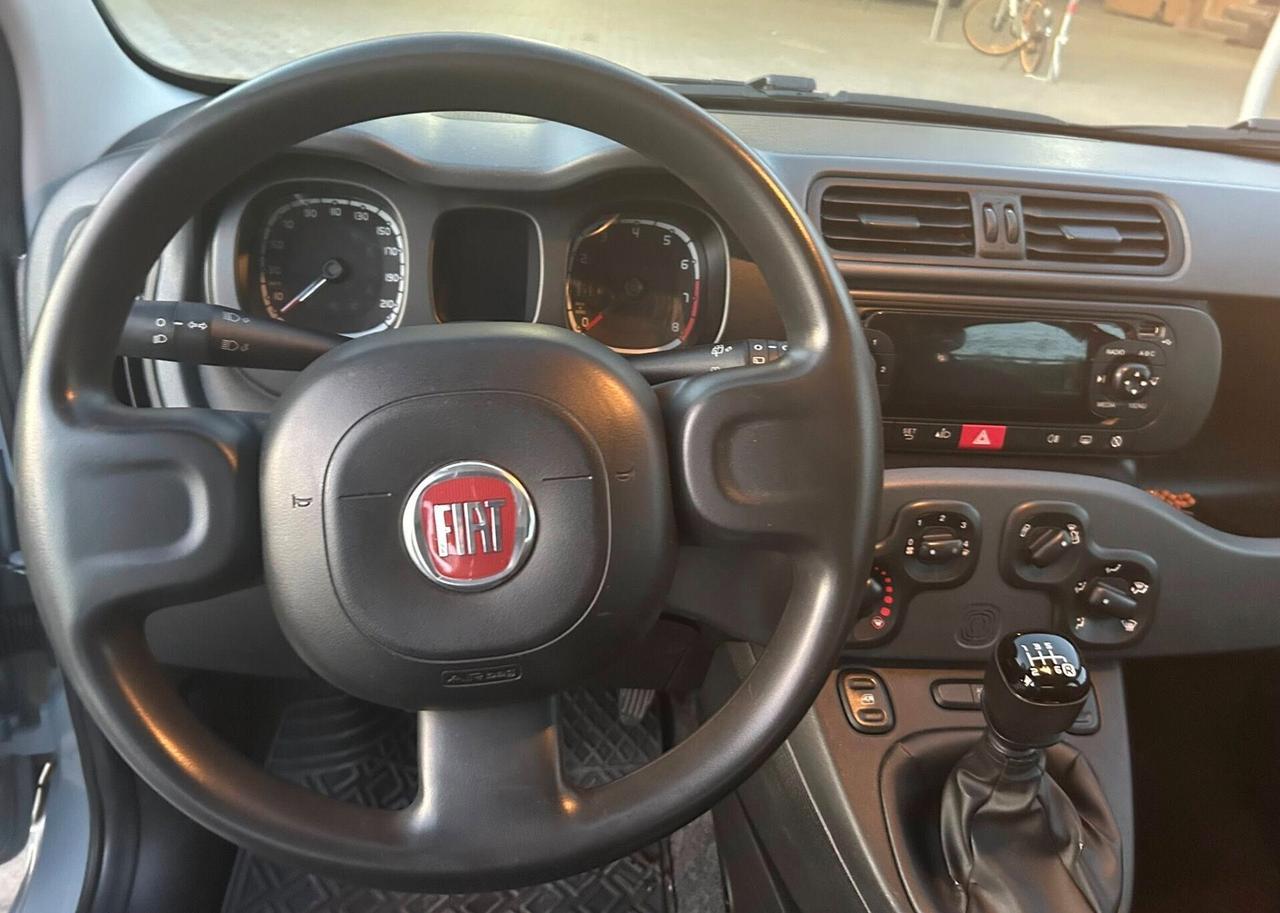 Fiat Panda 1.0 Hybrid uniproprietario