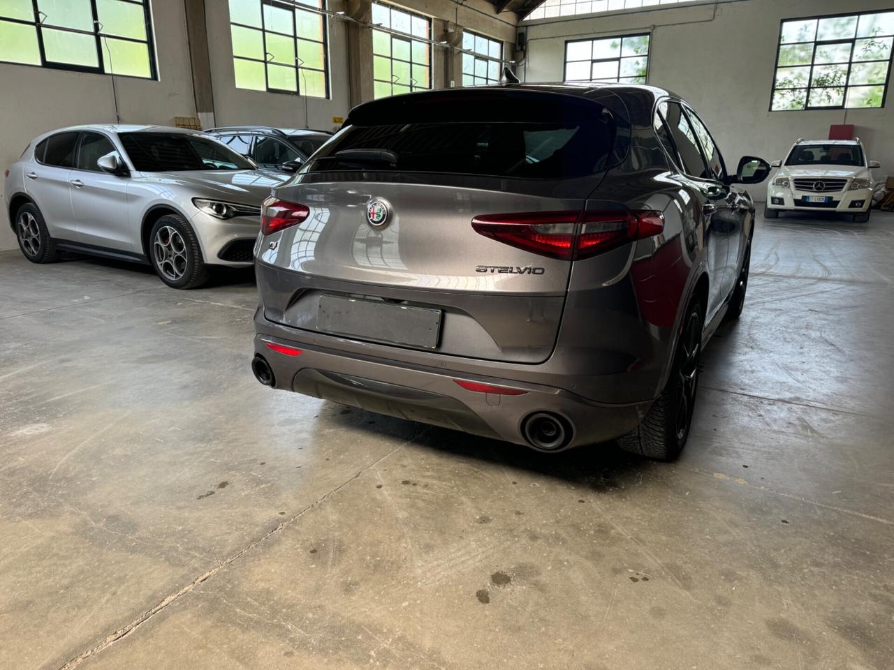 Alfa Stelvio 2.2 Diesel 210 CV Q4 Veloce Iva Esposta