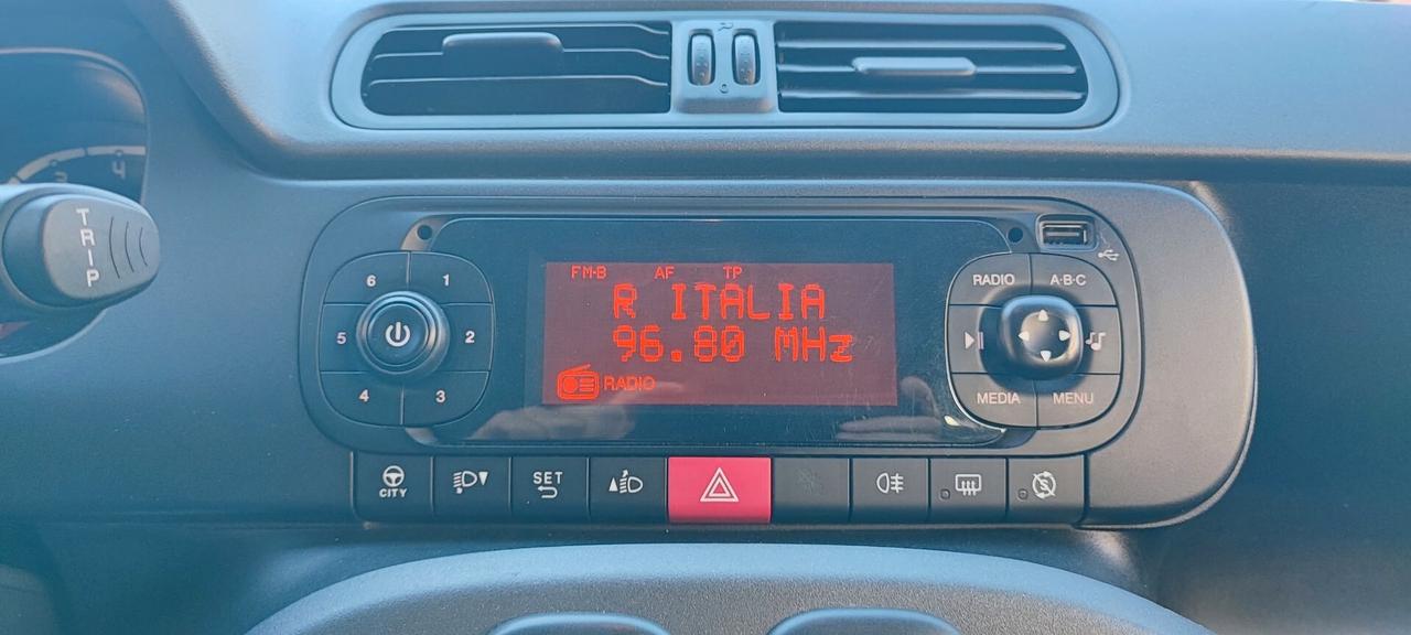 Fiat Panda 1.0 benzina Hybrid 7/2021