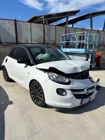 Opel Adam Rocks 1.2 70 CV Air