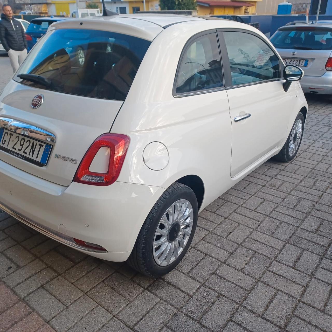 27648KM 500 1.0 HYBRID DOLCE VITA COME NUOVA