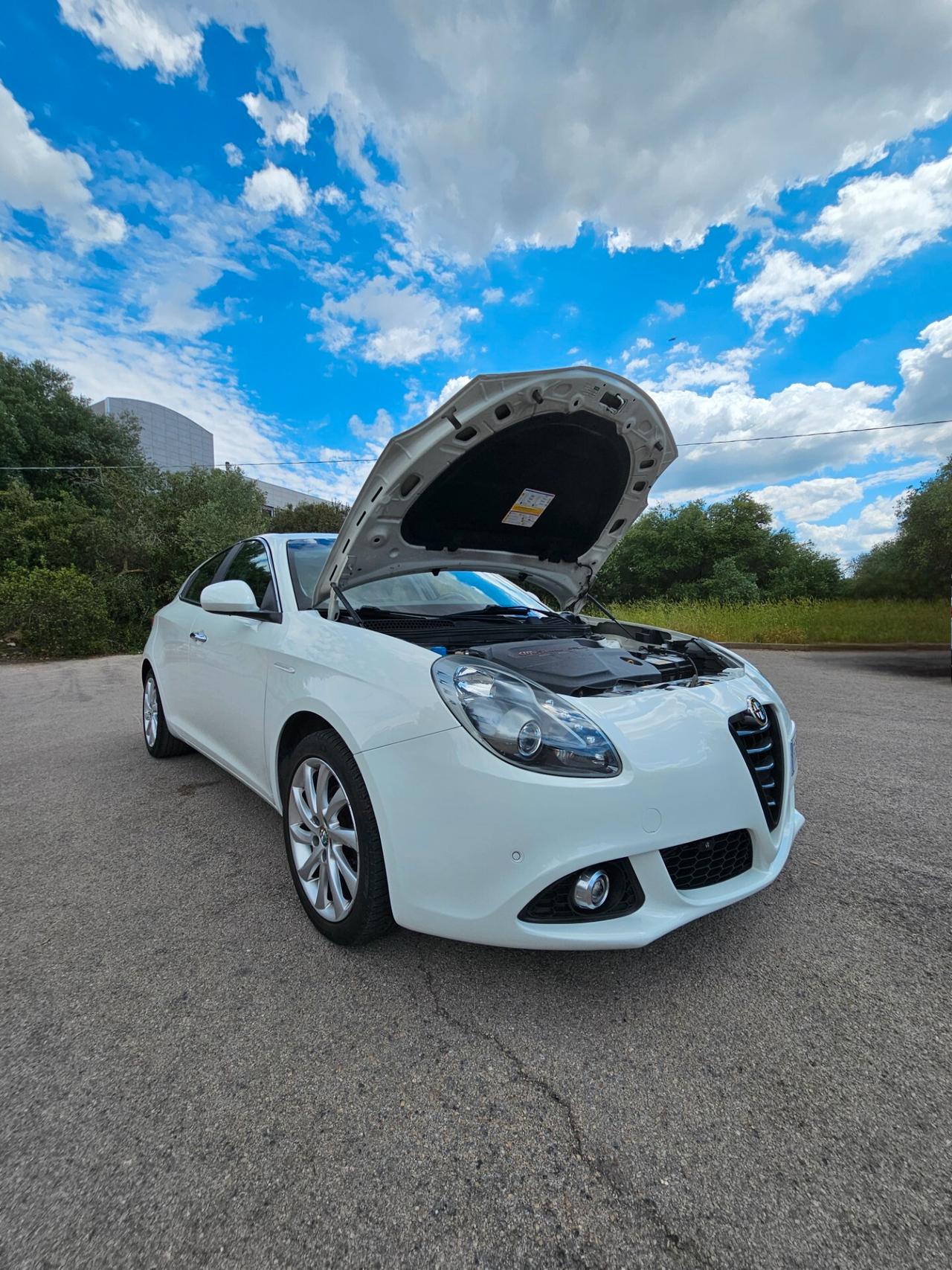 Alfa Romeo Giulietta 1.6 JTDm-2 120 CV Exclusive