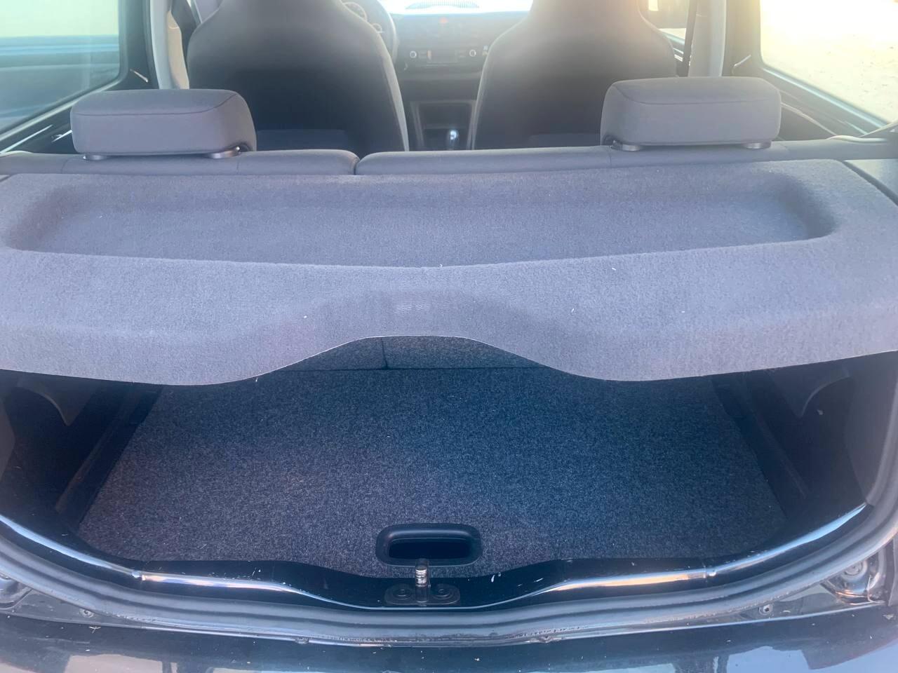 Volkswagen up! 1.0 5p. move ASG