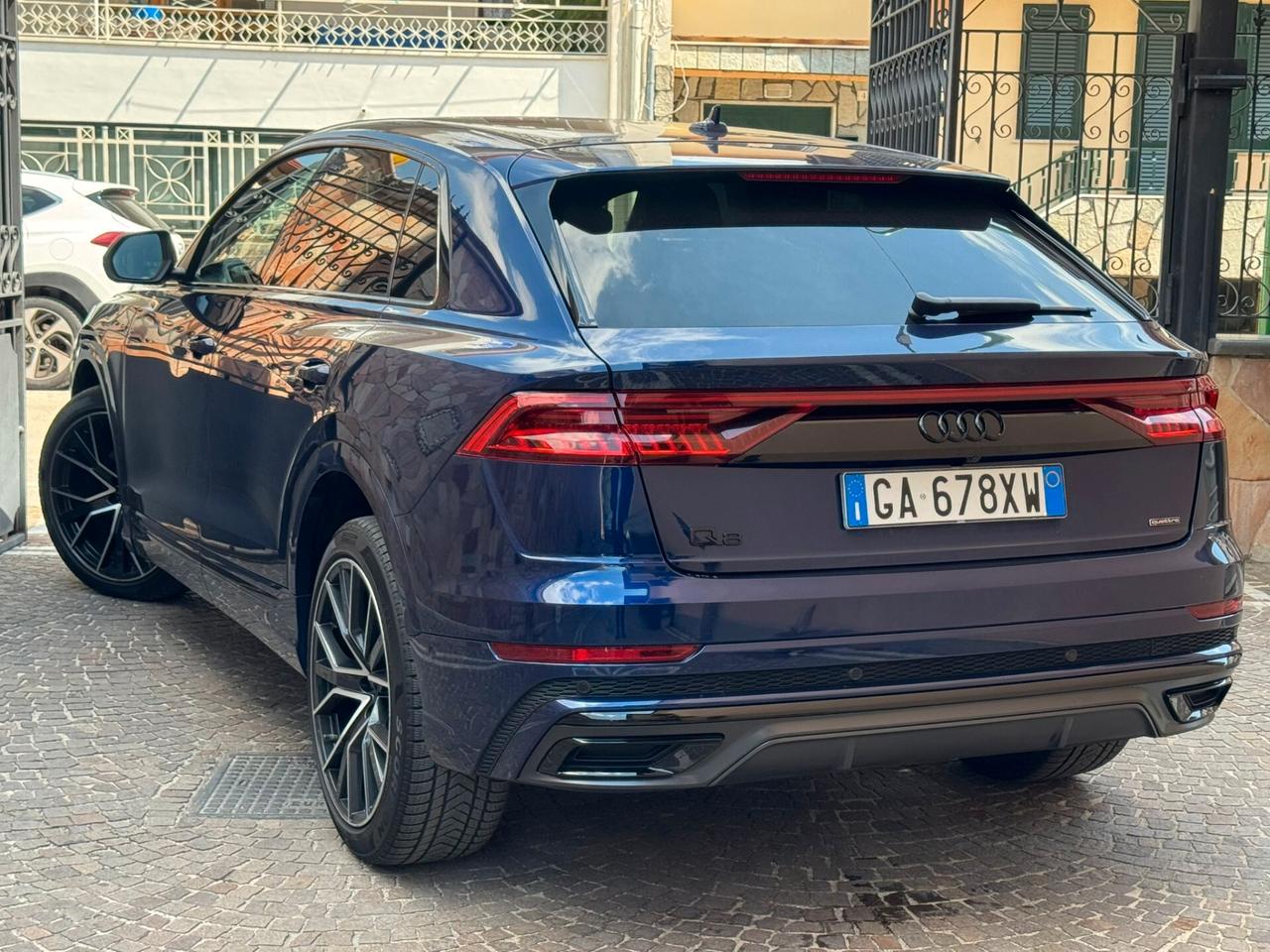 Audi Q8 50 TDI 286 CV quattro tiptronic Sport