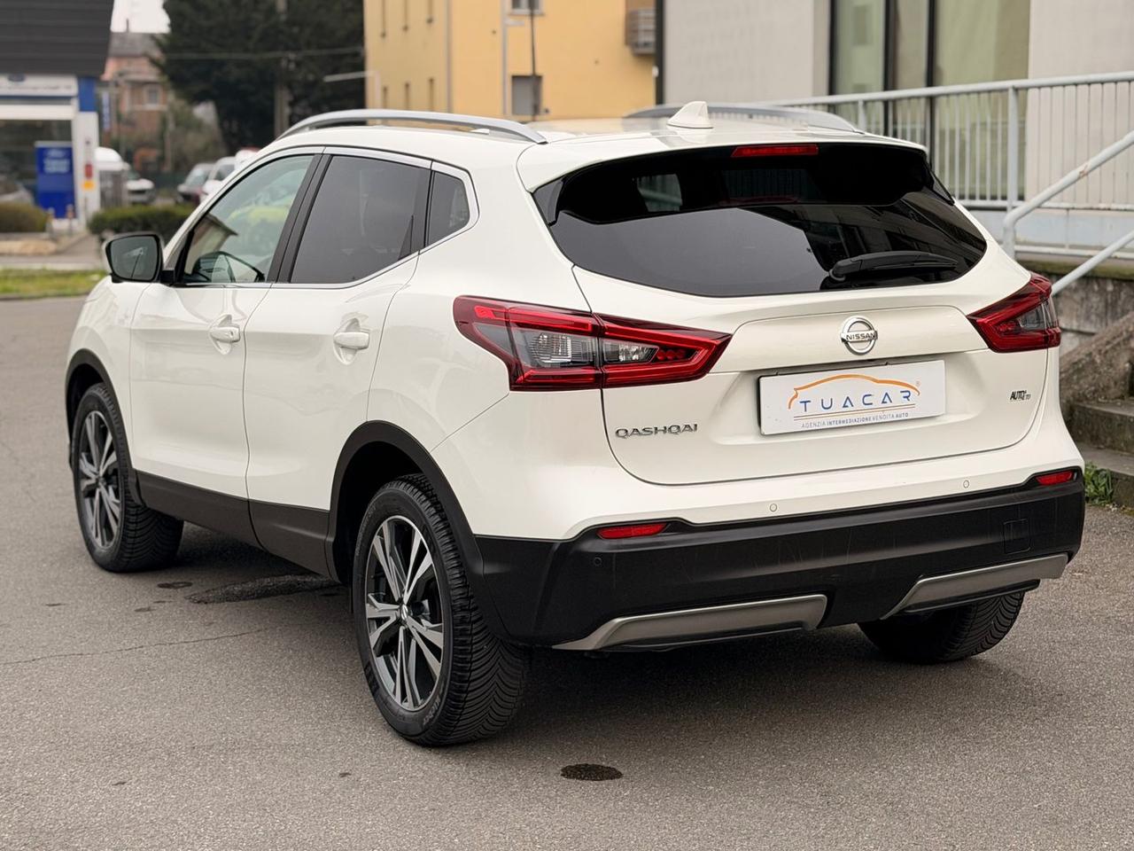 Nissan Qashqai N-Connecta 1.2 DIG-T #9905