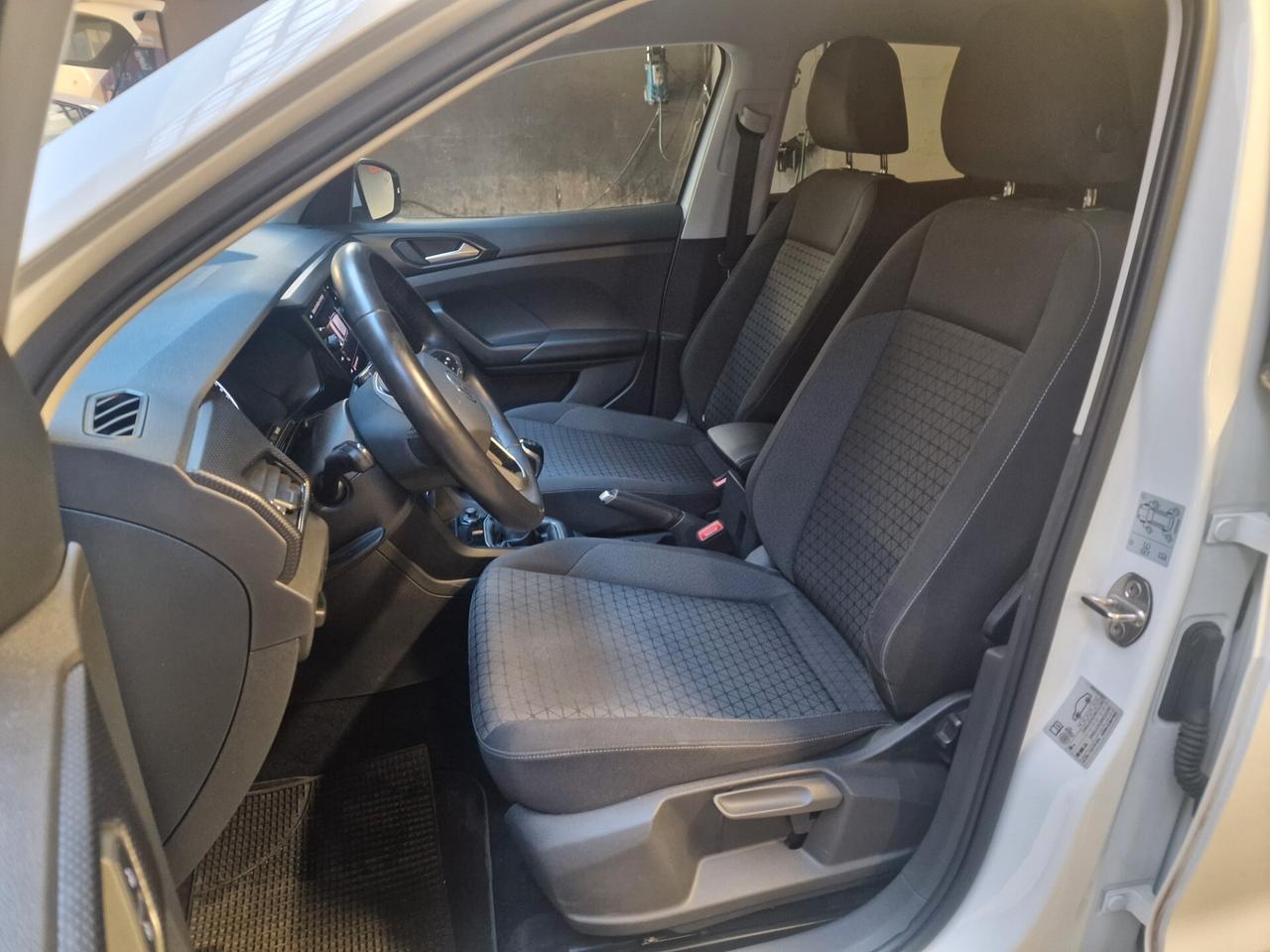 Volkswagen T-Cross 1.0 TSI 95cv R-LINE * COME NUOVA*