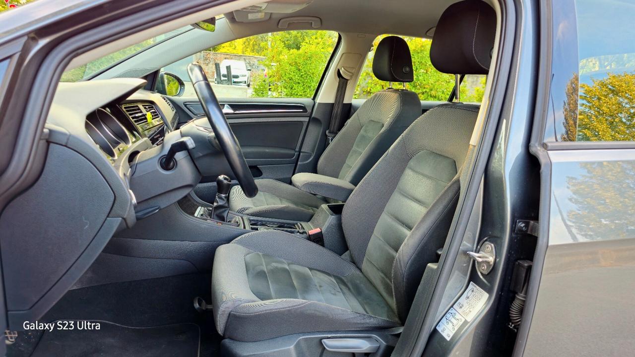 Golf 7.5 TGI EXCUTIVE TOP GAMMA METANO FULL OPTIONAL GARANTITA 24 MESI