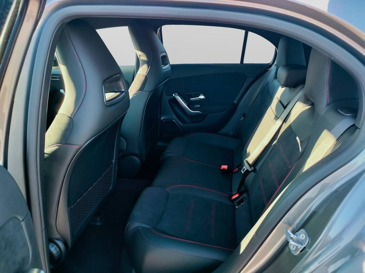 Mercedes-Benz A 180 automatic