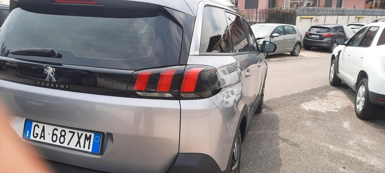 Peugeot 5008 BlueHDi 130 S&S Business